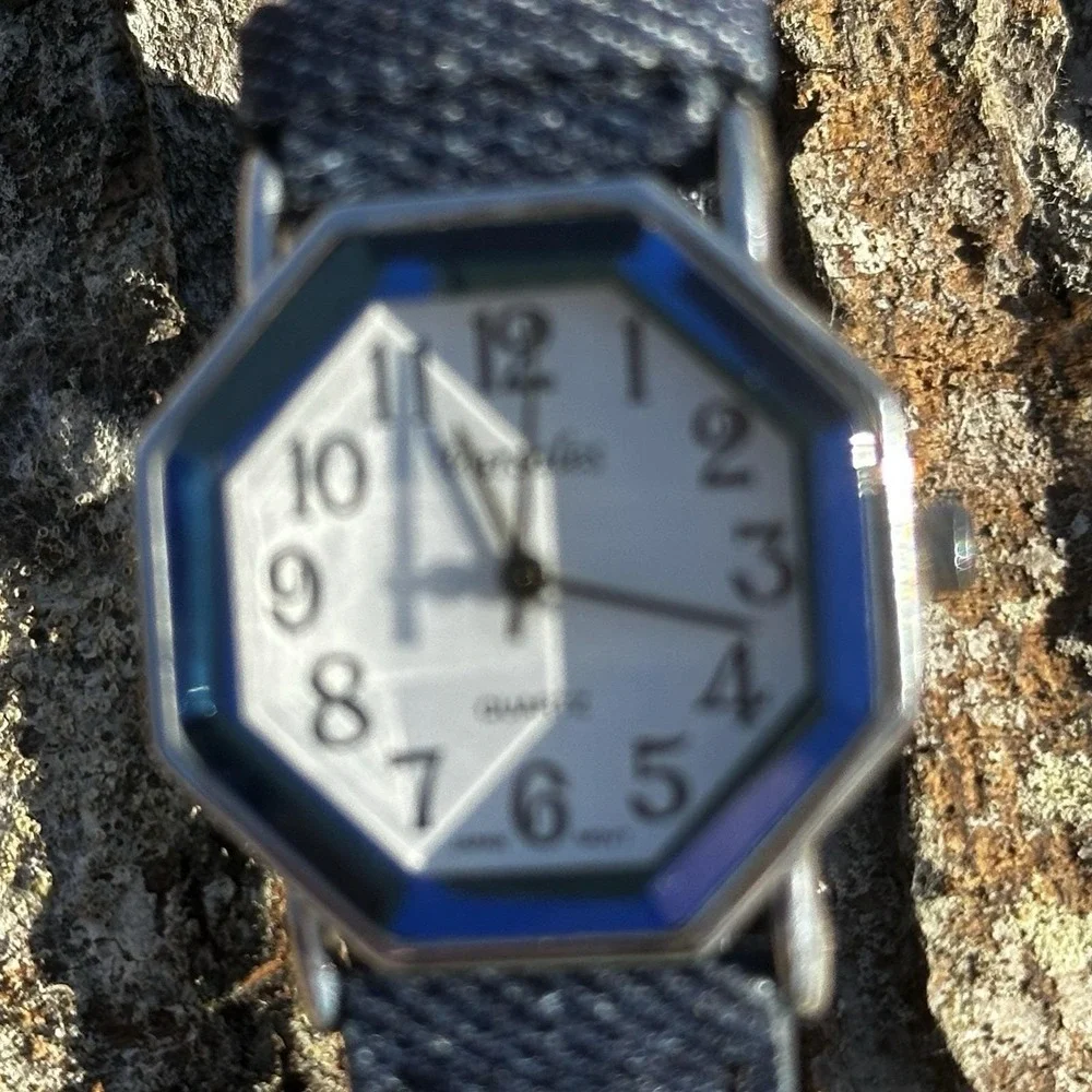 Varsales Octagon Quartz Watch Womens OS Blue Denim‎ Strap Silver D1480-5 Good